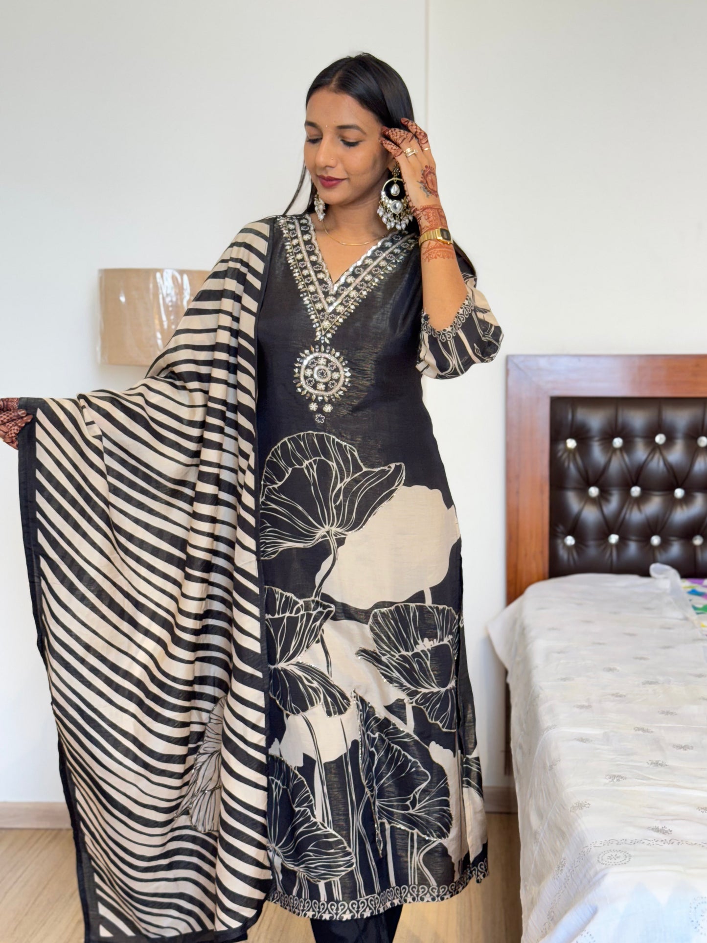 #MBA2021 Black tissue silk suit set