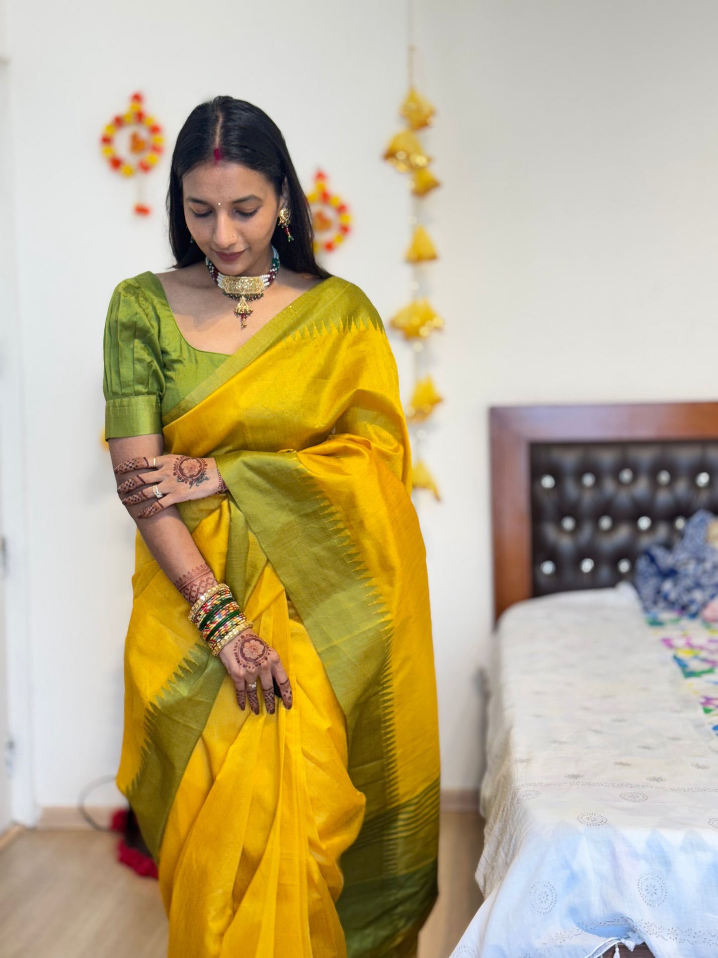 #MBA2039 Temple border 1 min silk saree and unstitched blouse -Yellow