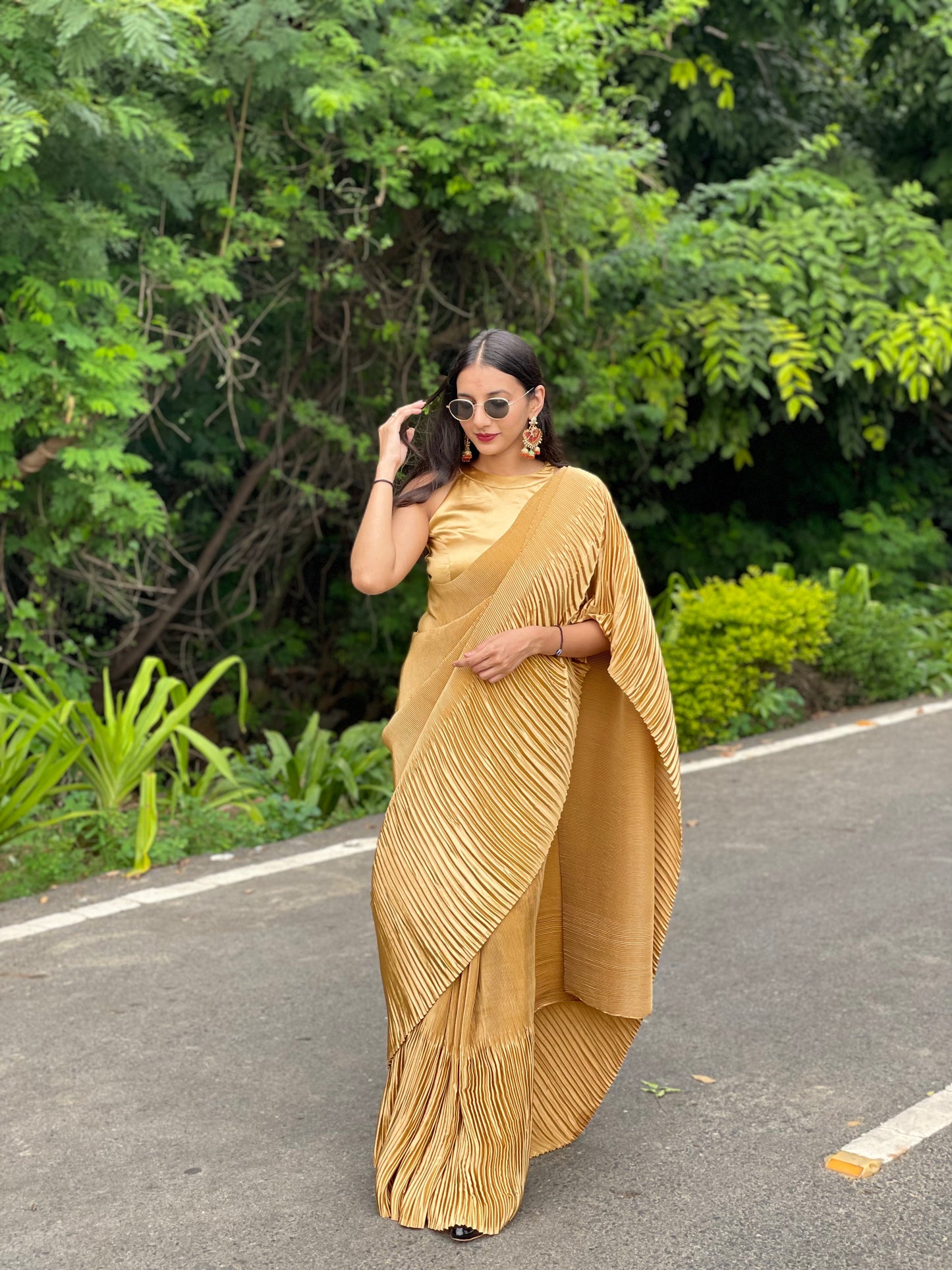 #MBA1987 Golden satin pleated 1 min saree and blouse