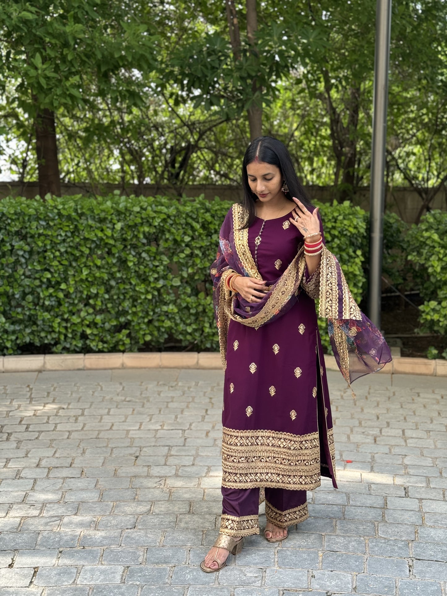 #MBA1686 Zari border suit set- Wine