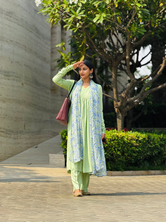 #MBA1959 Ruhaniyat kurta pant with dupatta- Pistachio