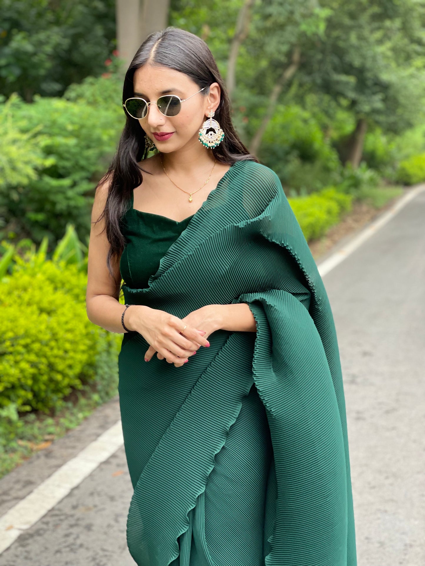 #MBA1983 Bottle green pleated 1 min saree (without blouse)