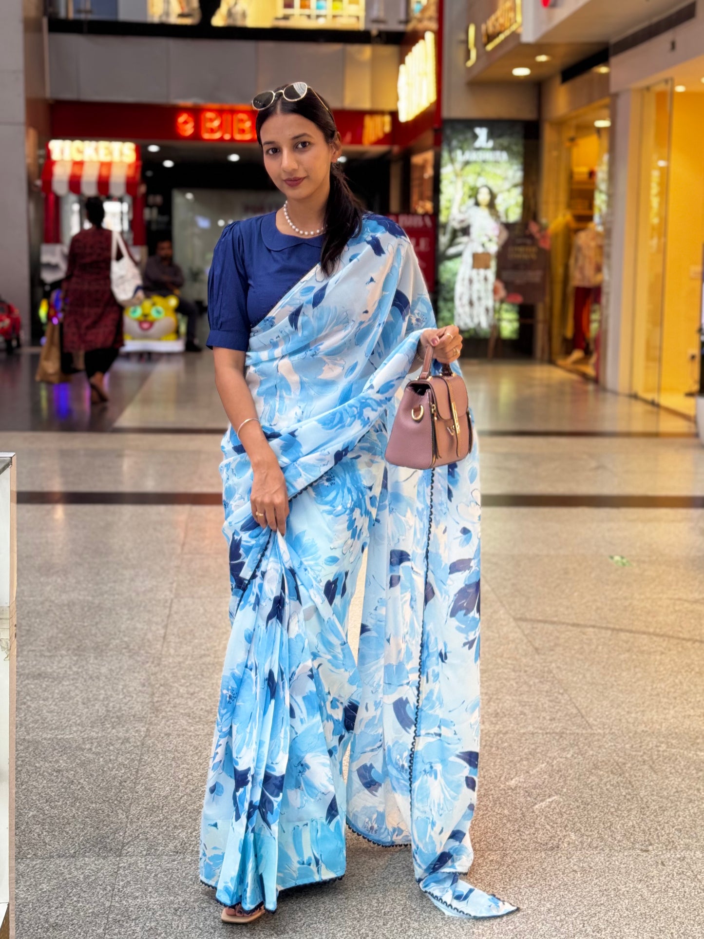 #MBA1969 Maya blue floral 1 min saree and blouse