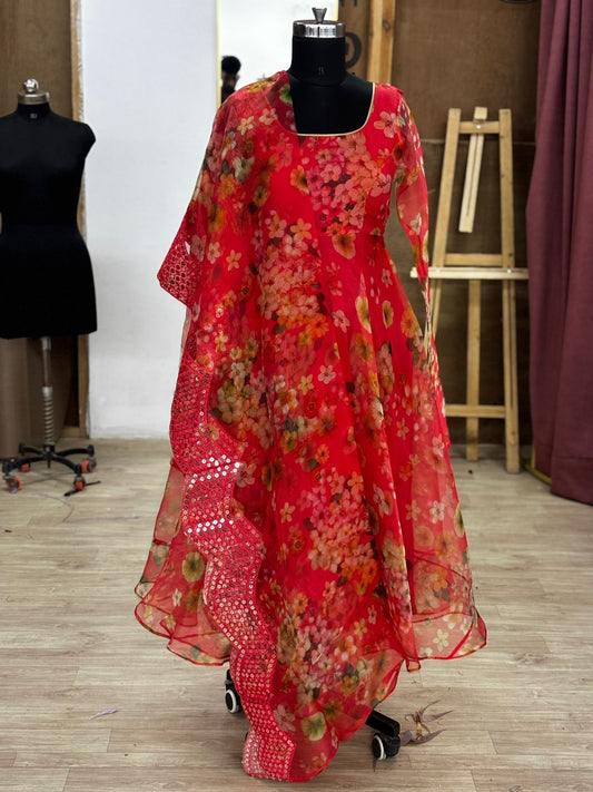 anarkali and dupatta