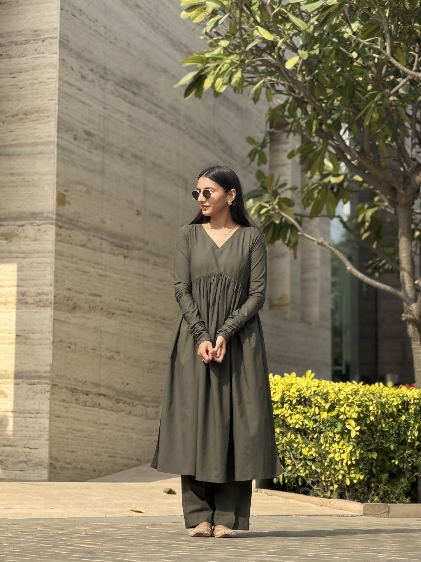 #MBA1857 Ruhaniyat kurta pant with dupatta-Dark olive