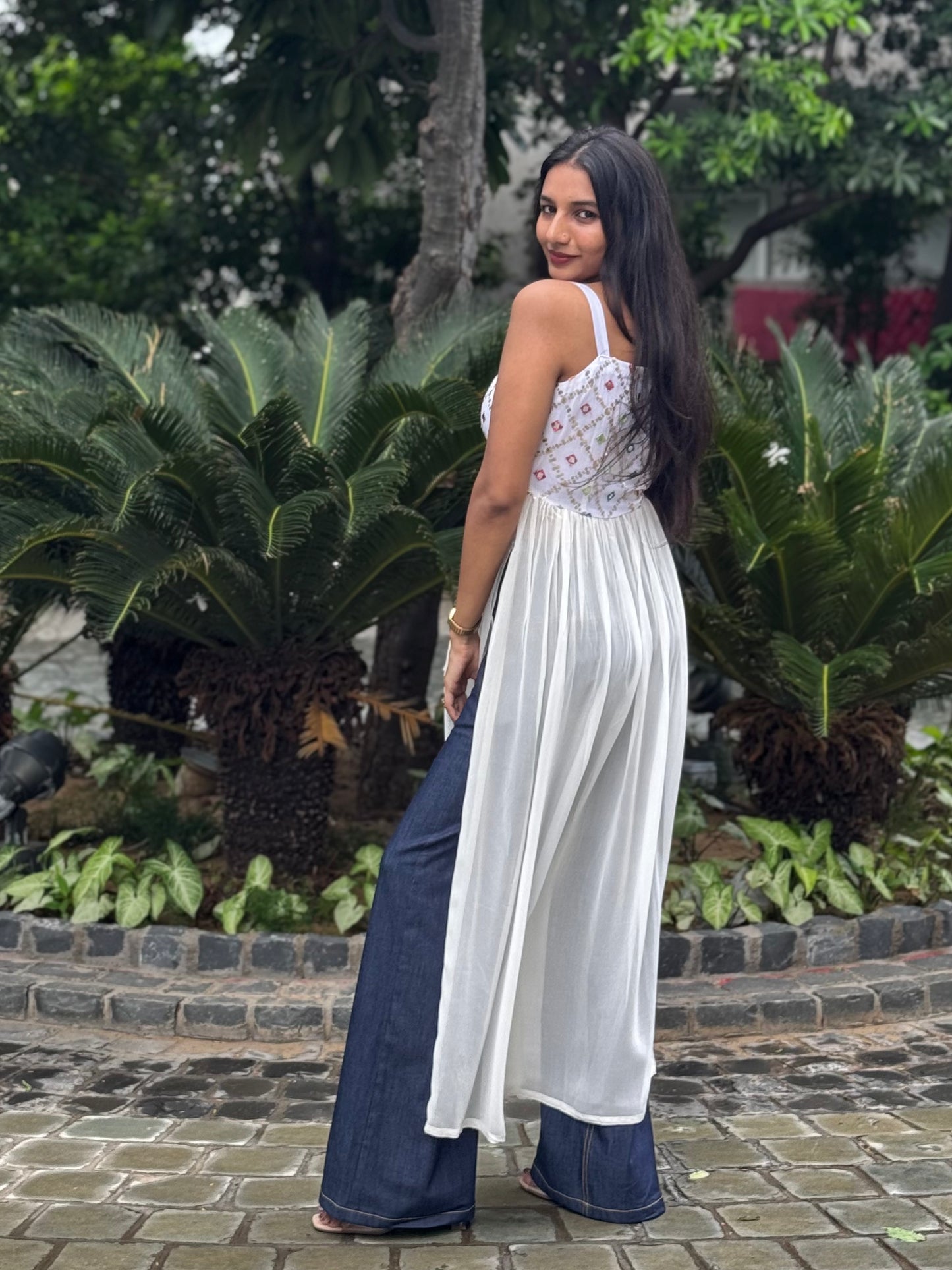 #MBA2000 Sitara side slit kurti- White