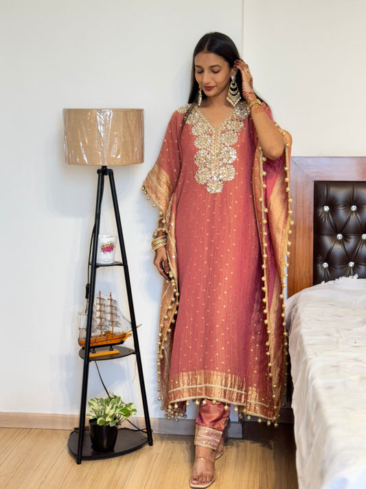 #MBA2018 Mirror kaftan set- peach