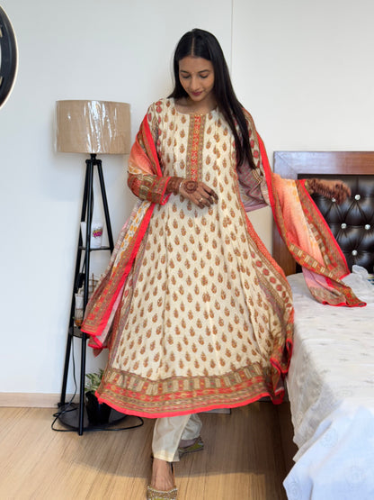 #MBA2026 Muslin Silk kalidaar anarkali set- off white