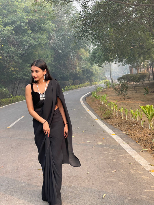 #MBA1984 Black pleated 1 min saree (without blouse)