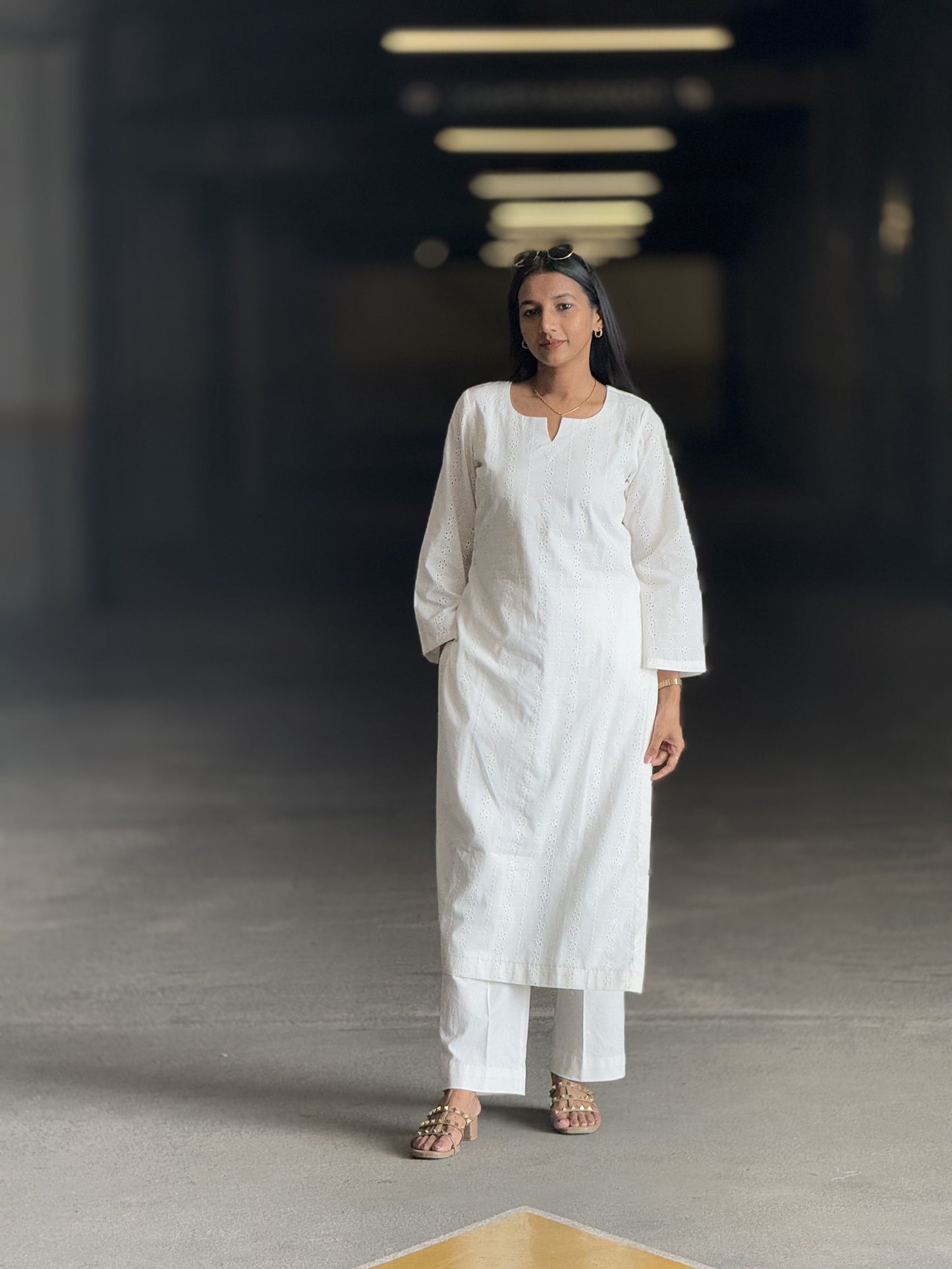 #MBA1932 Premium Cotton straight pants- white