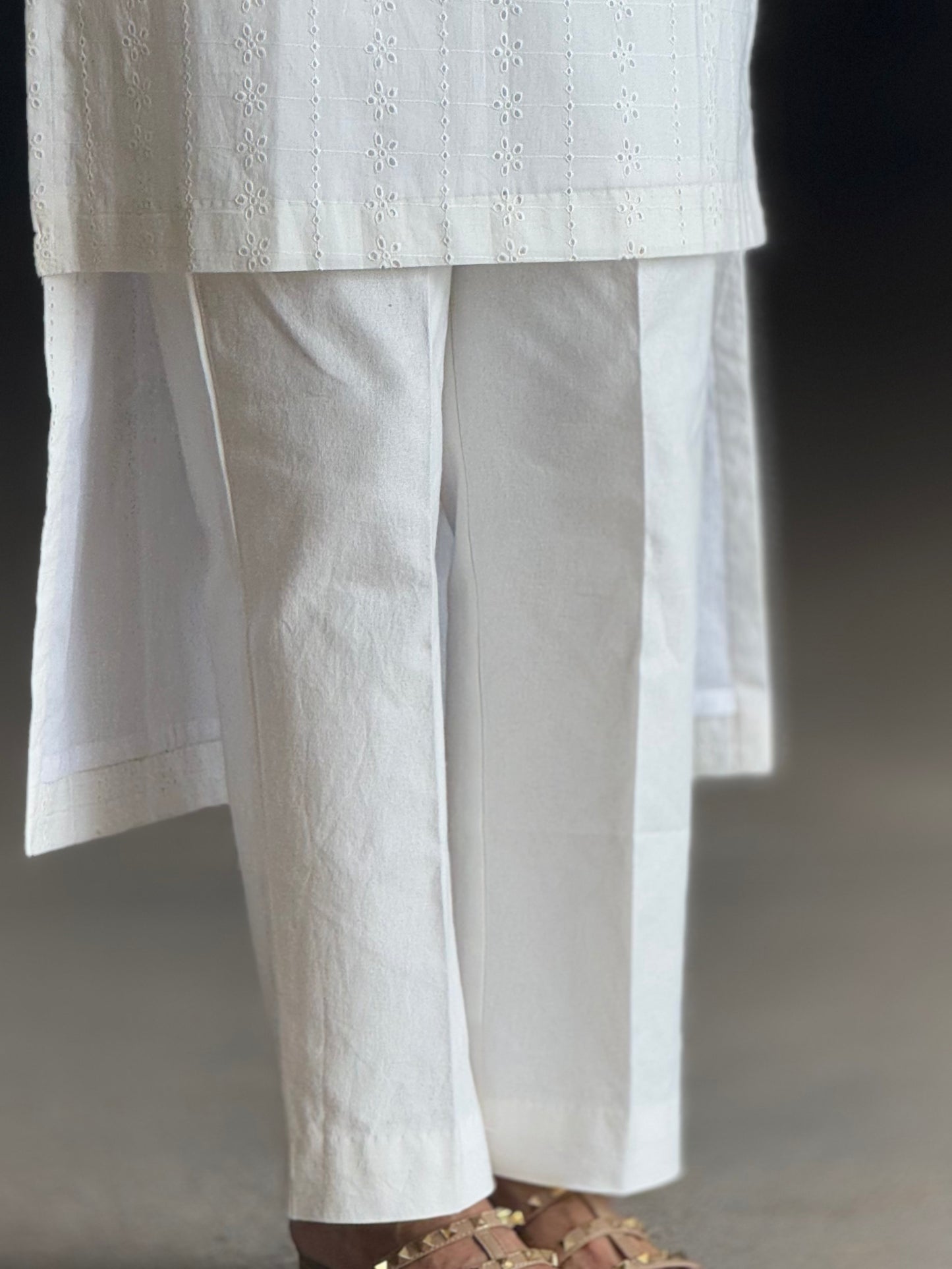 #MBA1932 Premium Cotton straight pants- white
