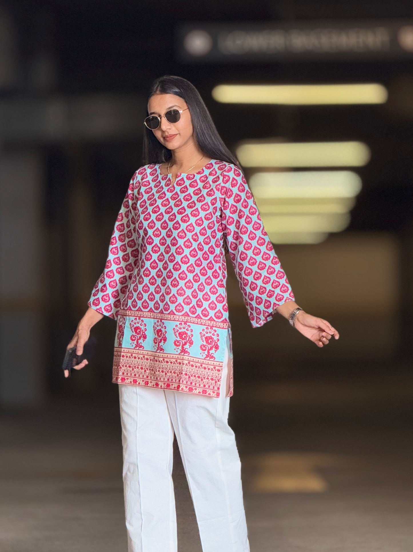 #MBA1936 Blue-pink short Kurti