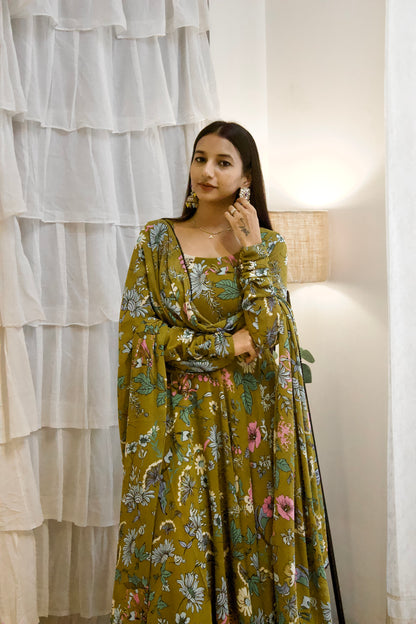 #MBA1948 Mehendi floral anarkali and dupatta