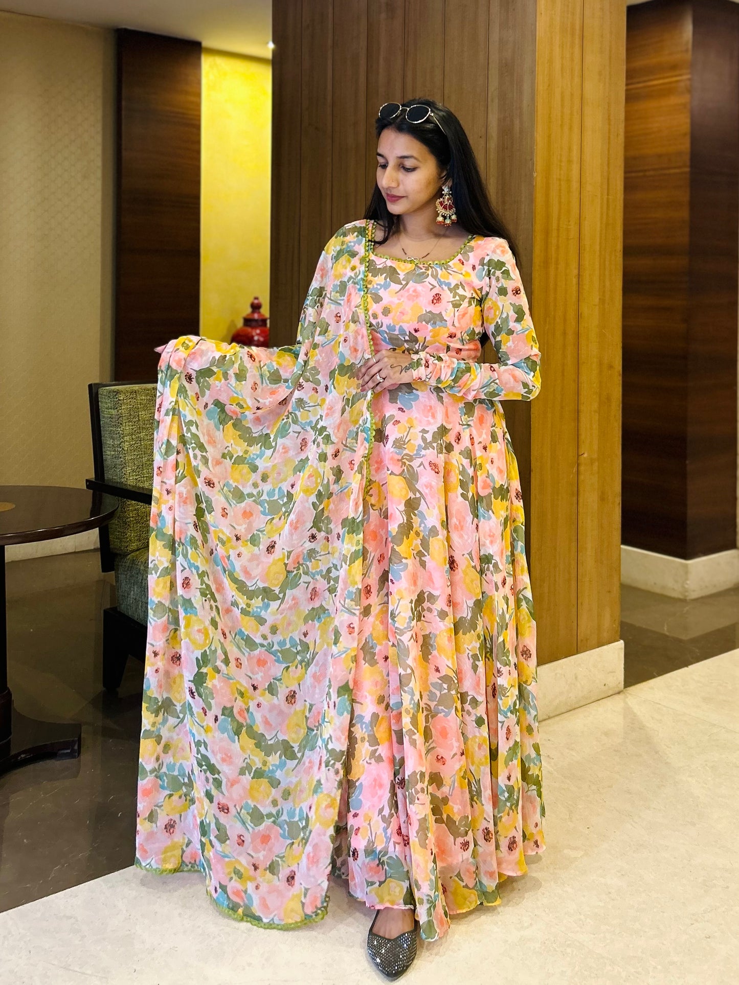 #MBA1660 Bageecha peach floral anarkali and dupatta