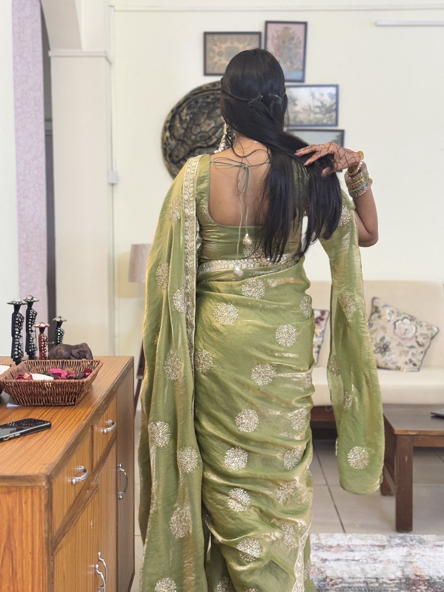 MBA2045 Pista love 1 min saree and blouse