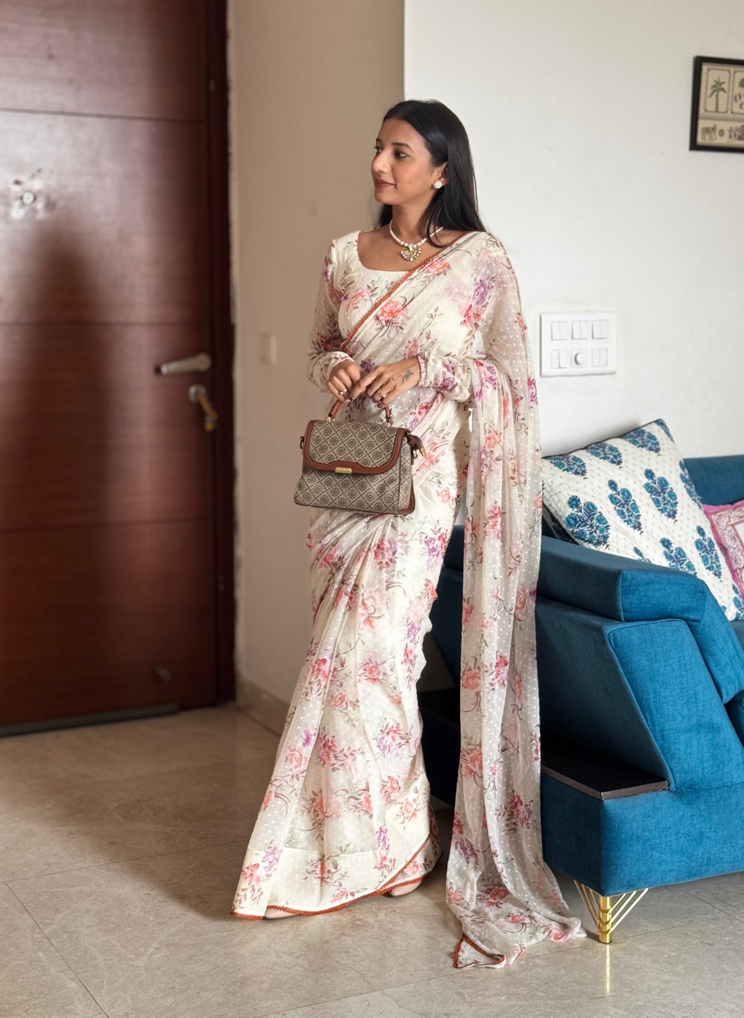 #MBA1964 Ivory NOOR 1 min saree and blouse